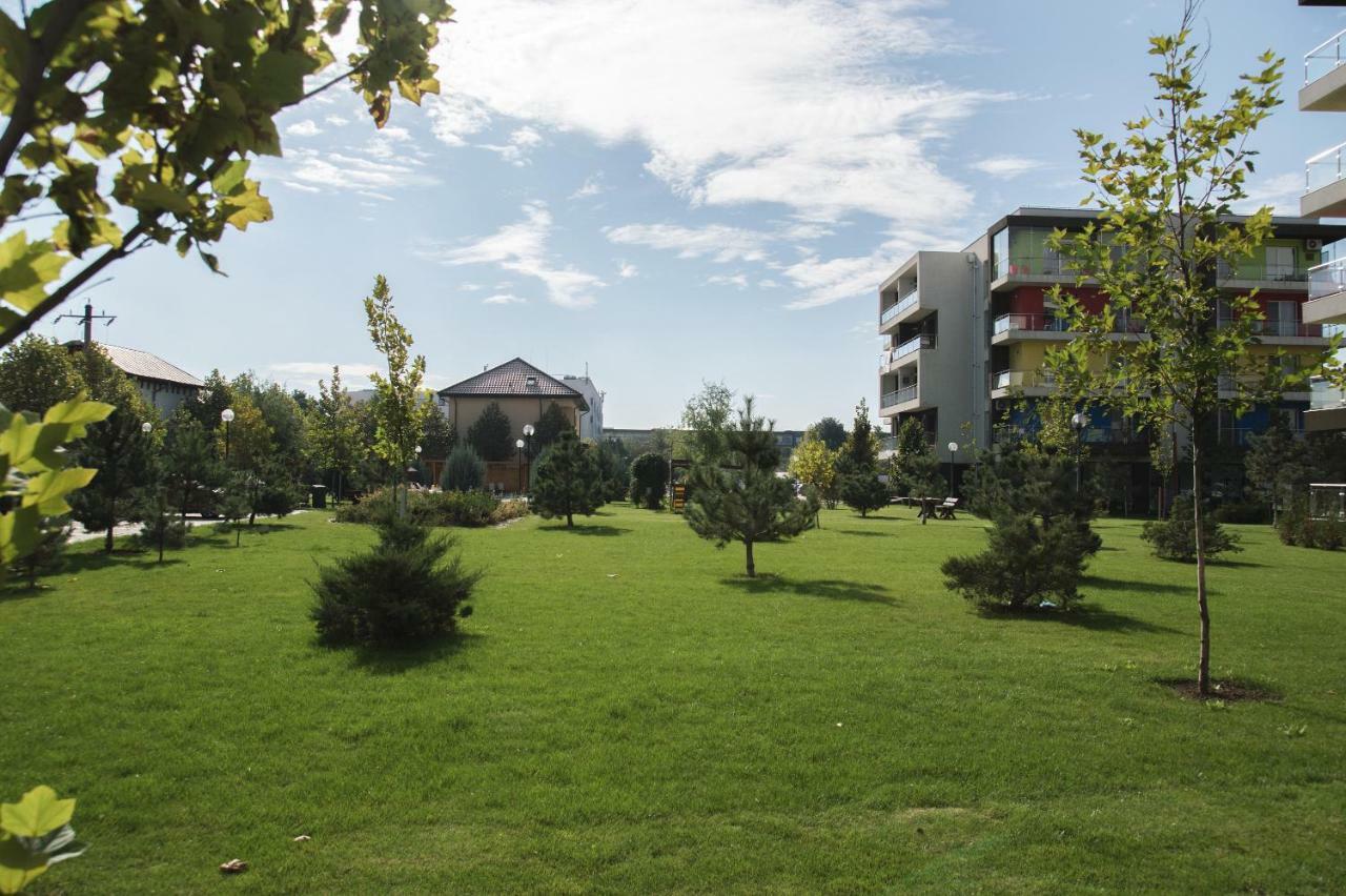 Airport Residence - Across From Otopeni Airport Экстерьер фото